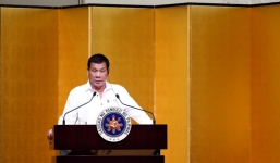 Nhân dân Nhật báo: Duterte không đổi lợi ích quốc gia lấy sự hợp tác với Nhật